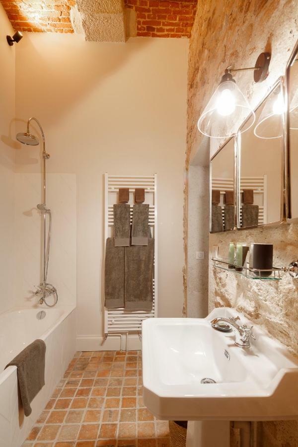 Apartamento Le Domaine De Fleury - Pierres D'Histoire Exterior foto